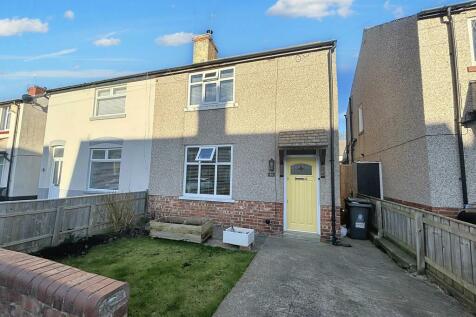 2 bedroom semi-detached house for sale