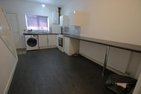 Livesey Branch Road, Livesey, Blackburn 2 bed end of terrace house for sale