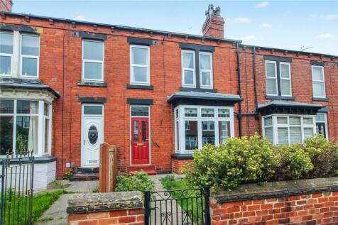 Marshall Avenue, West Yorkshire LS15 3 bed terraced house for sale