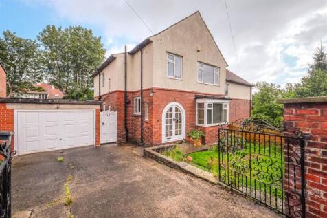 4 bedroom semi-detached house for sale