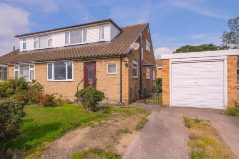 3 bedroom semi-detached bungalow for sale
