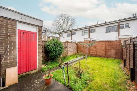 Kidbrooke Park Close, Blackheath... 3 bed terraced house for sale