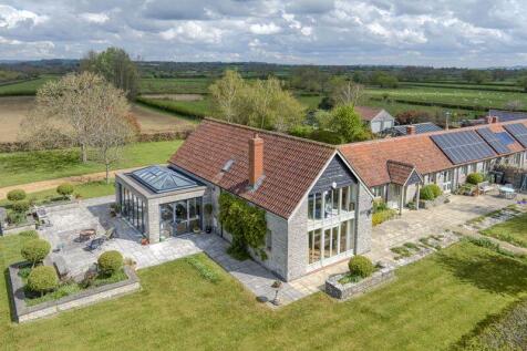 5 bedroom barn conversion for sale