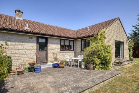 4 bedroom bungalow for sale