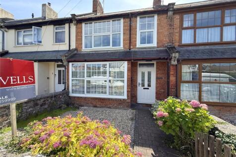 3 bedroom terraced house for sale