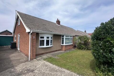 2 bedroom semi-detached bungalow for sale
