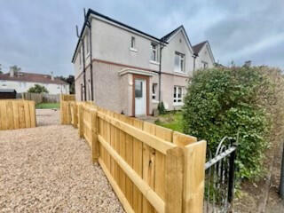 3 bedroom flat for sale