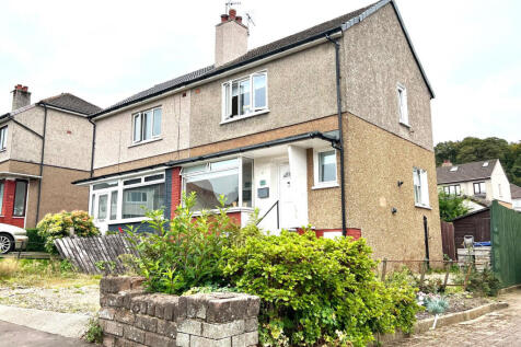 2 bedroom semi-detached villa for sale