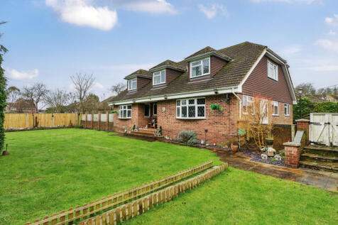 Winchester Road, Waltham Chase... 4 bed detached house for sale