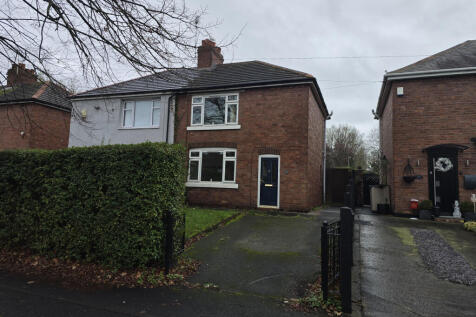 Semi-detached house for sale