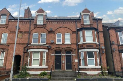 16 bedroom terraced house for sale