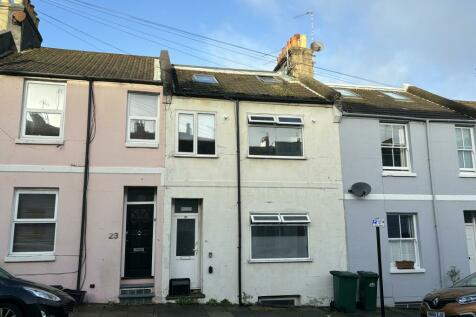 7 bedroom terraced house for sale