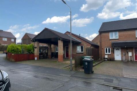 2 bedroom detached house for sale