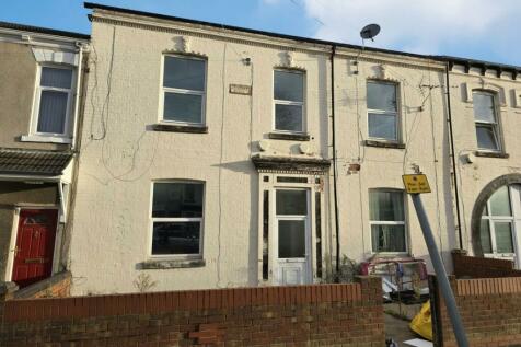 7 bedroom terraced house for sale