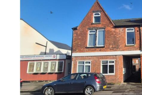 9 bedroom semi-detached house for sale