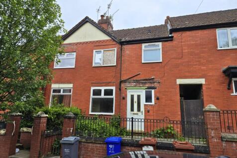 Terraced house for sale