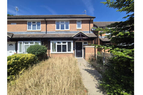 2 bedroom semi-detached house for sale