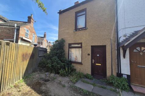 2 bedroom block of apartments for sale