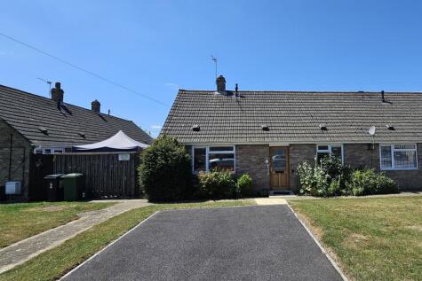 2 bedroom bungalow for sale