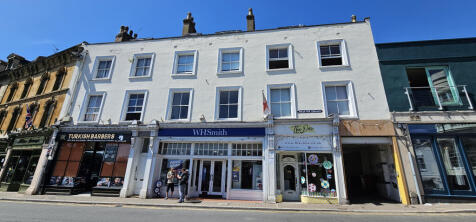 Studio flat for sale