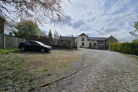 21 bedroom detached house for sale