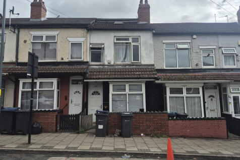 5 bedroom terraced house for sale