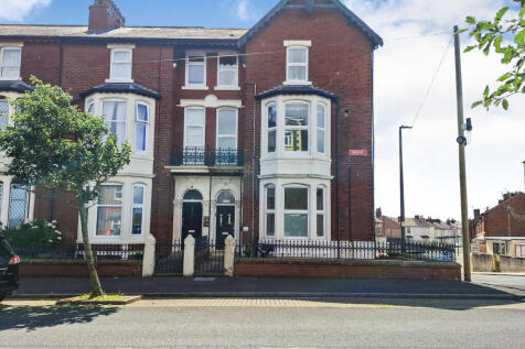 6 bedroom block of apartments for sale