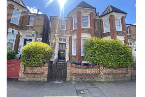 1 bedroom maisonette for sale