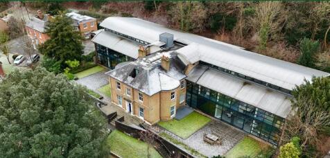 Detached house for sale