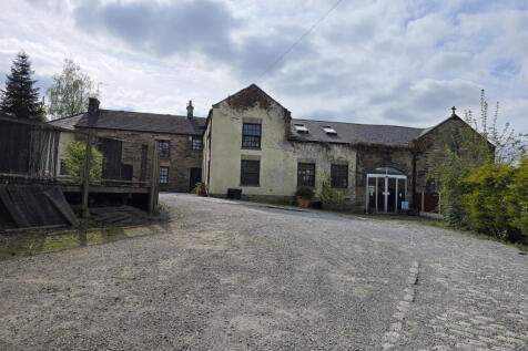21 bedroom detached house for sale