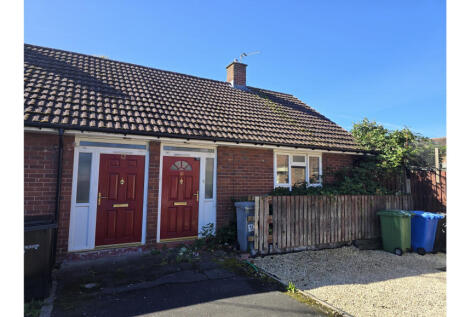 1 bedroom bungalow for sale