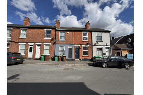 2 bedroom terraced house for sale