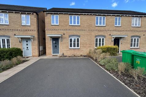 3 bedroom end of terrace house for sale