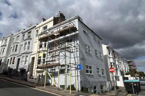 1 bedroom flat for sale