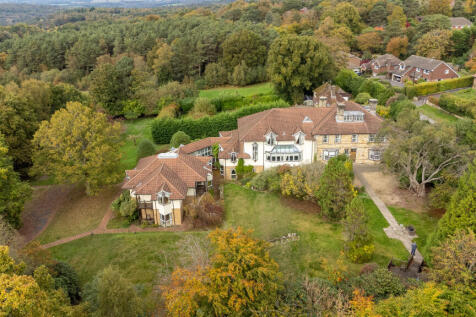 26 bedroom detached house for sale