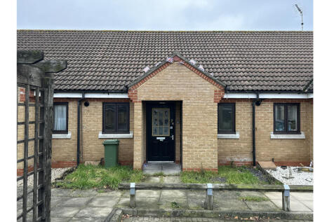 1 bedroom bungalow for sale