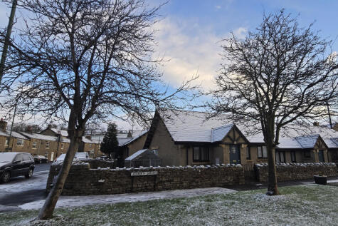 2 bedroom bungalow for sale