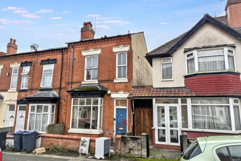 3 bedroom terraced house for sale