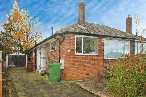 2 bedroom semi-detached bungalow for sale