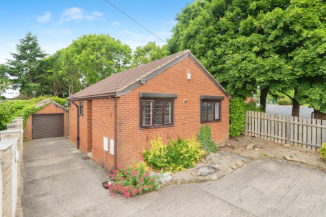 2 bedroom detached bungalow for sale