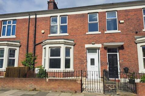 Park Road, Wallsend 4 bed terraced house for sale