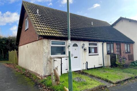 Gains Avenue, Bicton Heath, Shrewsbury 2 bed house for sale