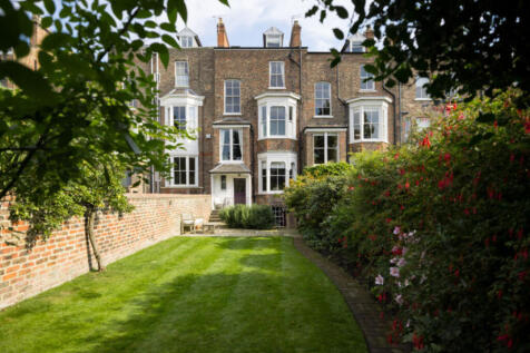 14 Bootham Terrace, York, YO30 7DH 5 bed townhouse for sale