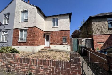 Fifth Avenue, Portsmouth PO6 3 bed semi