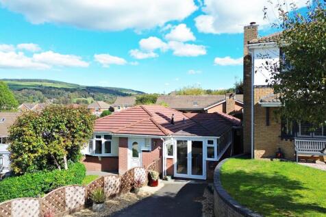 2 bedroom detached house for sale