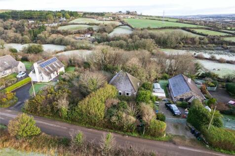 Ludgvan, Penzance TR20 2 bed bungalow for sale