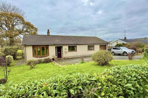 Cwmann, Lampeter 3 bed detached bungalow for sale