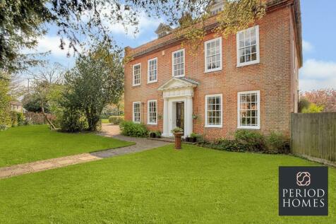 8 bedroom detached house for sale