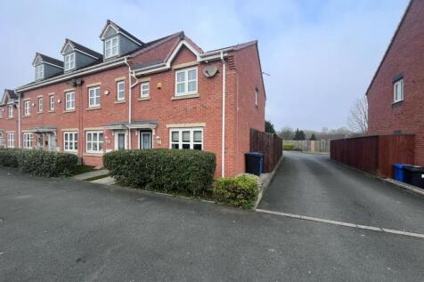 3 bedroom end of terrace house for sale