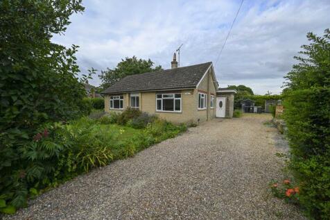 3 bedroom detached bungalow for sale